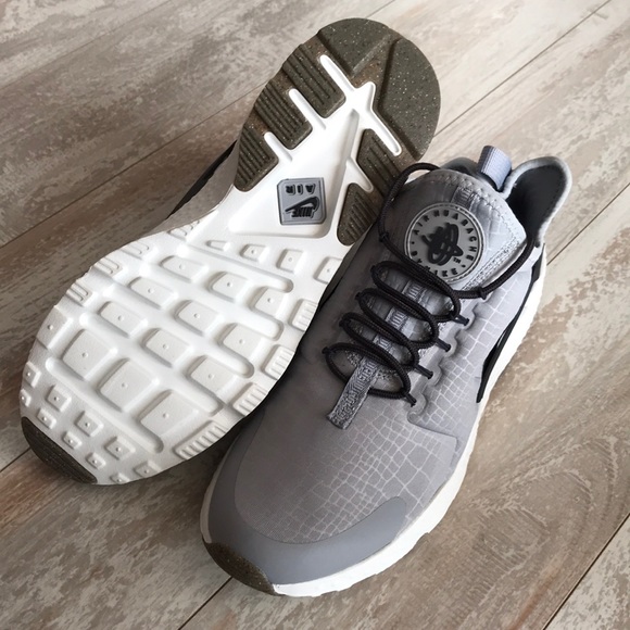 NWTNike Huarache Run Ultra! - Picture 2 of 8